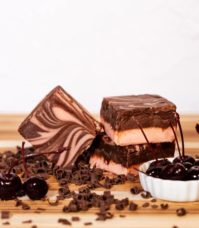 Amaretto Chocolate Swirl Fudge