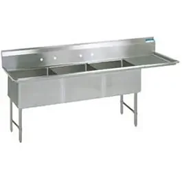 BK Resources BKS-3-24-14-24RS (3) 24″x24″x14″ Compartment Sink w/ 24″ Right Drainboard