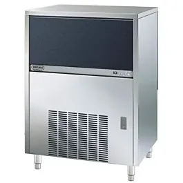 Brema CB640A HC AWS 24″ 154 lb. Undercounter Air-Cooled Cube Ice Maker with 88 lb. Bin