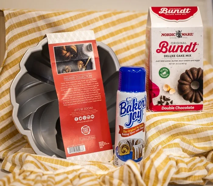 Bundt Gift Box