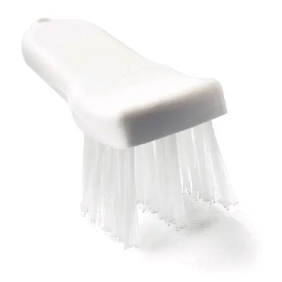 Carlisle 4052900 2-1/2″ Lettuce Cutter Brush with Nylon Bristles