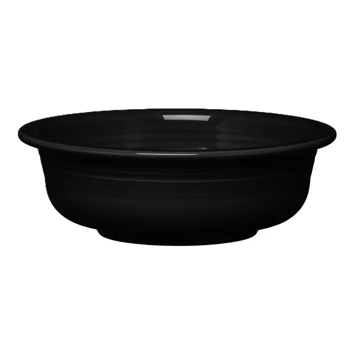 Classic Rim 8 1/4 Inch Large Serving Bowl 40 OZ Foundry