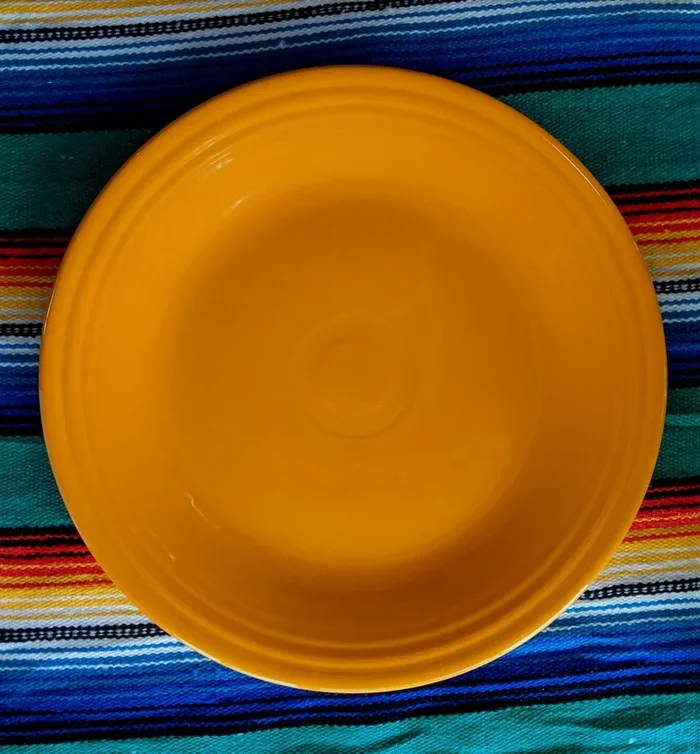 Classic Rim Dinner Plate
