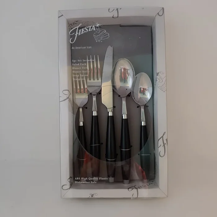 Fiesta 5 piece Flatware Black NIB
