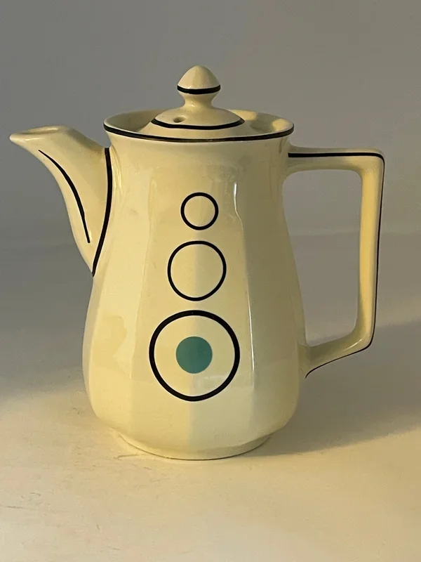 Hall Retro Art Deco Bellvue Teapot China Specialties