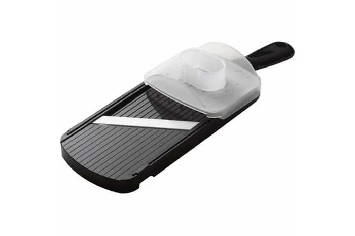 Kyocera Ceramic Adjustable Black Slicer with Guard