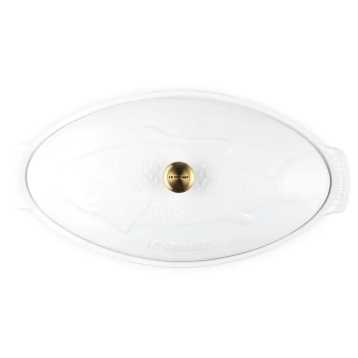 Le Creuset 1.7 qt. Fish Baker w/ Gold Knob – White