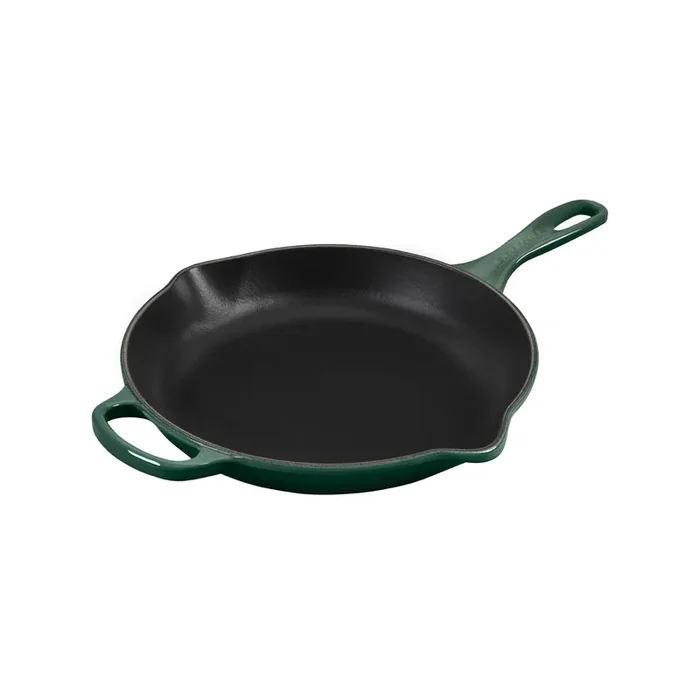 Le Creuset 10 1/4″ (1 3/4 Qt.) Signature Cast Iron Handle Skillet – Artichaut