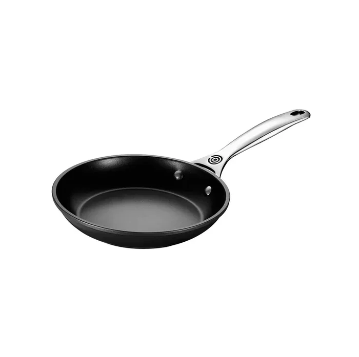 Le Creuset 8″ Fry Pan – Toughened Nonstick PRO
