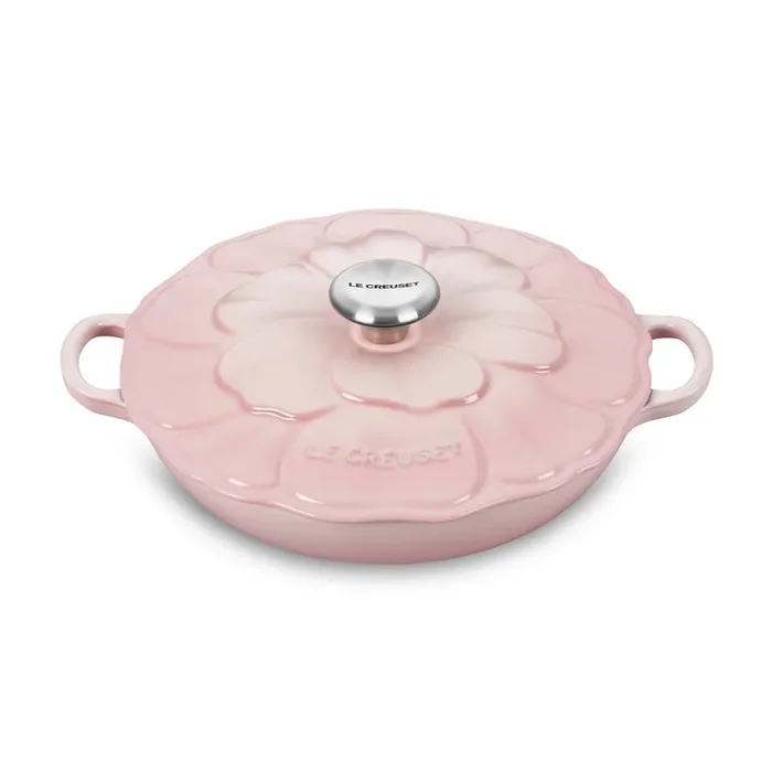 Le Creuset Signature Cast Iron 2.25-quart Shell Pink Petal Braiser