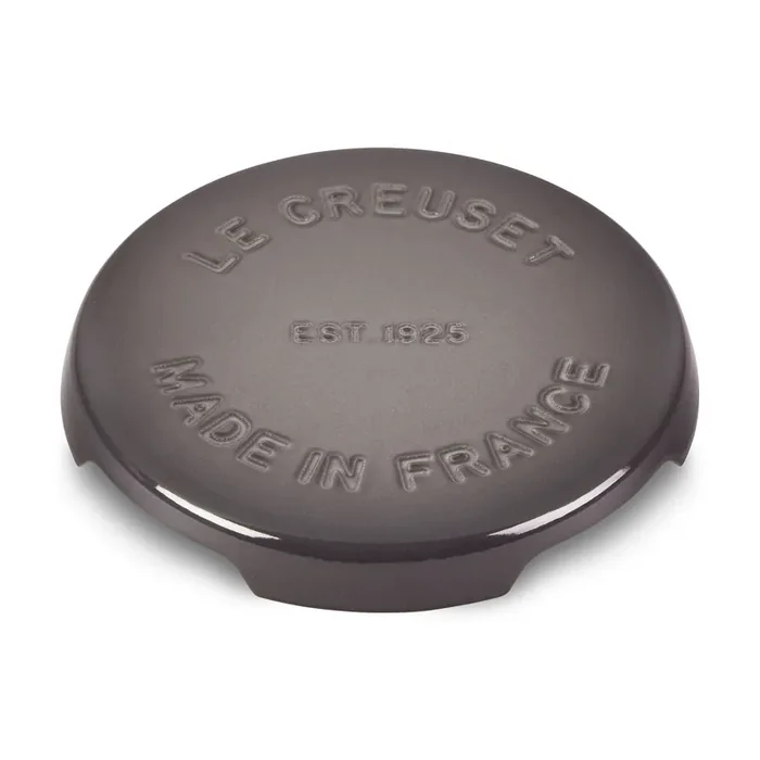 Le Creuset Signature Cast Iron 8.8″ Oyster Round Trivet