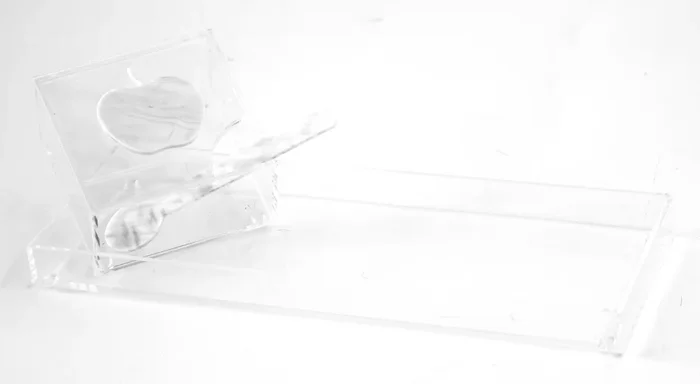 Majestic Acrylic Honey Box with Tray