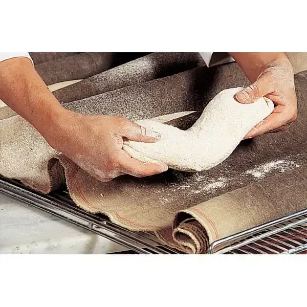 Matfer Bourgeat 118560 21-7/8 Yard Linen Fermentation Cloth Roll