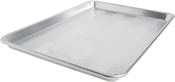 Nordic Ware Prism Half Sheet, Metallic