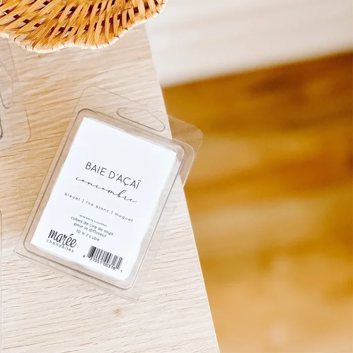 Pastilles de cire de soya Baie d’açaï concombre – Marée Chandelles