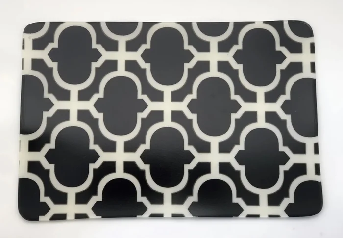Rect. Trivet-Black & White