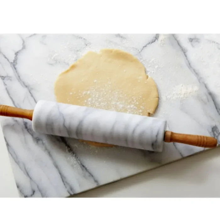 Rouleau à pâtisserie en marbre