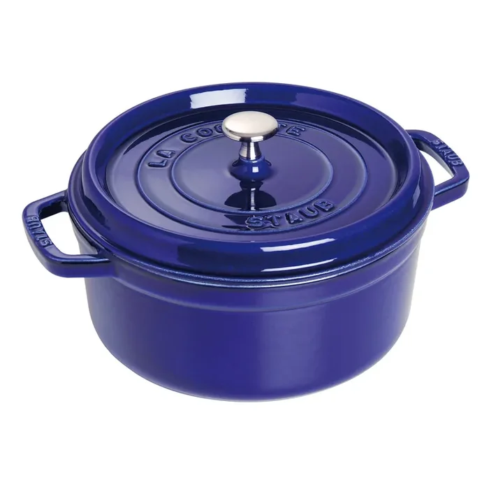 Staub Round Cocotte – 2 3/4 Qt. – Dark Blue