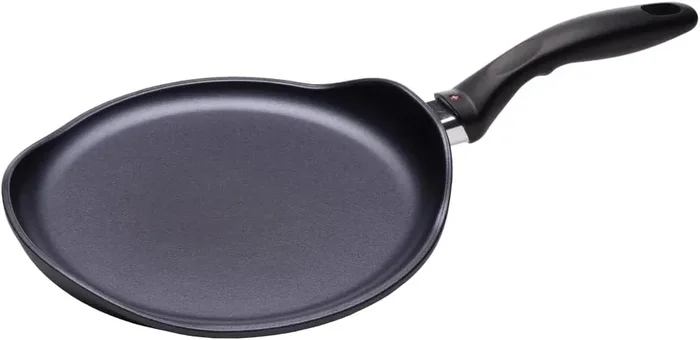 Swiss Diamond – 10.25″ Induction Crepe Pan