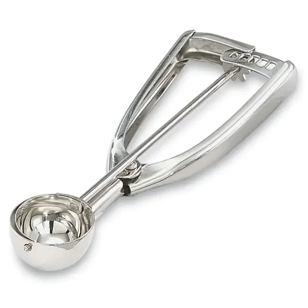 Vollrath® 47153 S/S 2 Oz. / 16 Squeeze Disher / Scoop