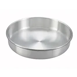 Winco ACP-092 Round Aluminum 9″ x 2″ Cake Pan / Deep Dish Pizza Pan